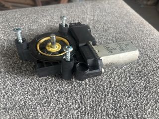 bontott OPEL CORSA D Bal első Ablakemelő Motor