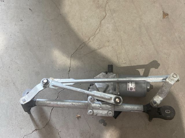 bontott OPEL CORSA D Bal első Ablakemelő Szerkezet (Elektromos)