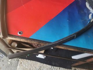 bontott OPEL CORSA D Bal első Ablakvezető Gumi