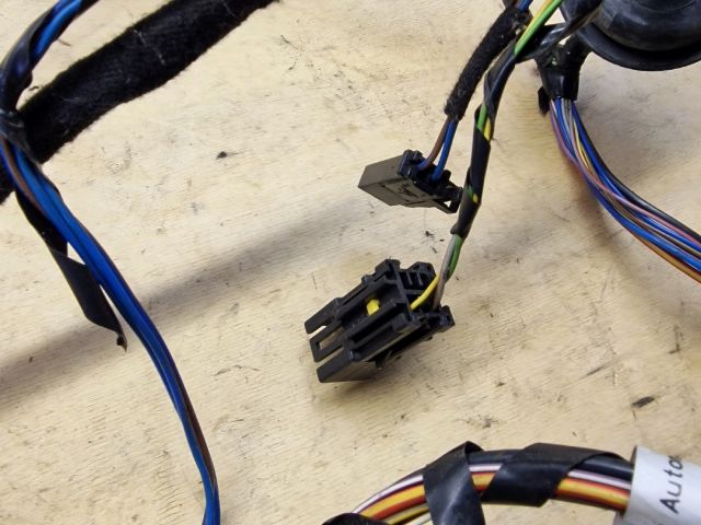 bontott OPEL CORSA D Bal első Ajtó Kábelköteg