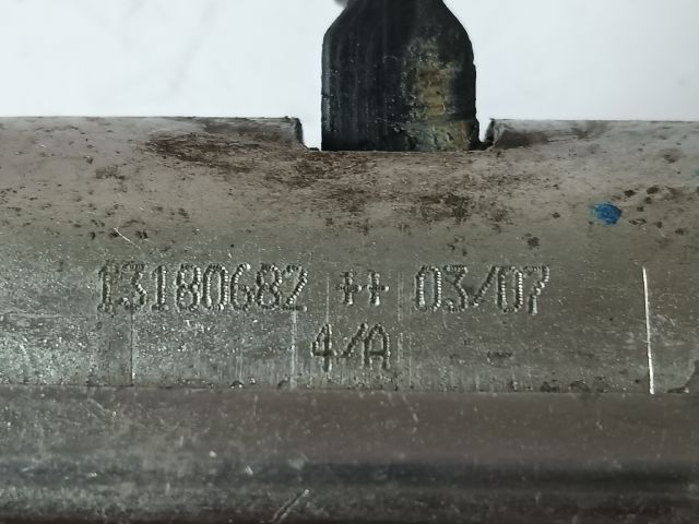 bontott OPEL CORSA D Bal első Ajtóhatároló