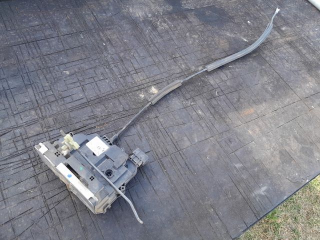 bontott OPEL CORSA D Bal első Ajtózár