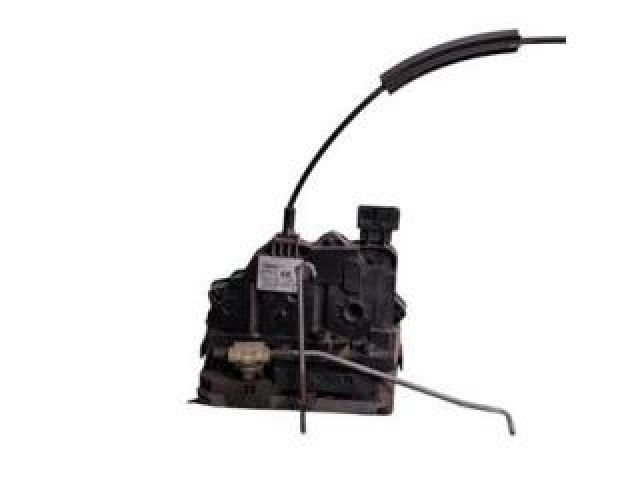 bontott OPEL CORSA D Bal első Ajtózár