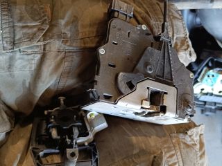 bontott OPEL CORSA D Bal első Ajtózár