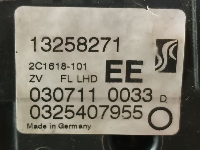 bontott OPEL CORSA D Bal első Ajtózár