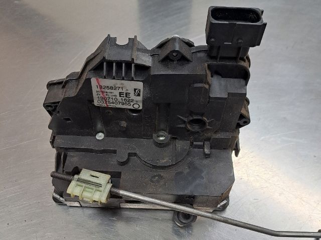 bontott OPEL CORSA D Bal első Ajtózár