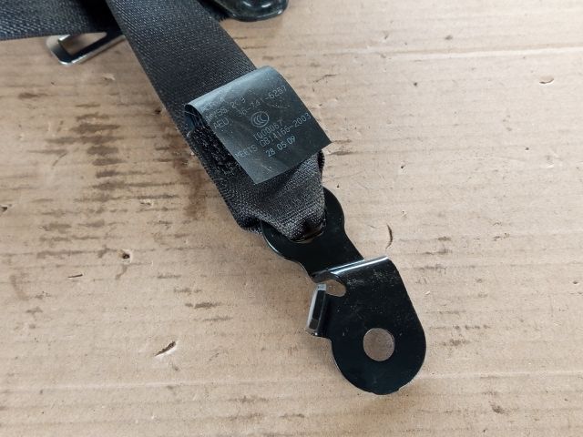 bontott OPEL CORSA D Bal első Biztonsági Öv