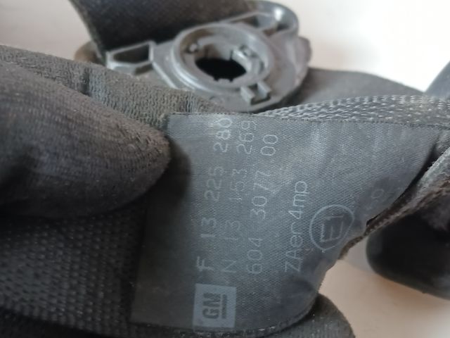 bontott OPEL CORSA D Bal első Biztonsági Öv