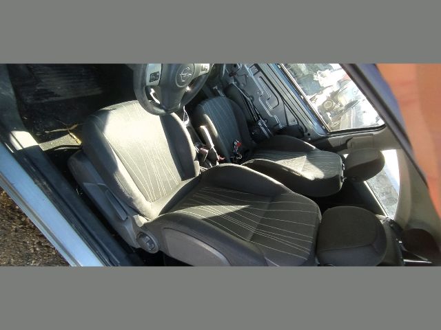 bontott OPEL CORSA D Bal első Felső Zsanér