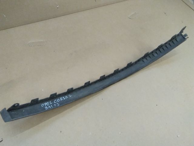 bontott OPEL CORSA D Bal első Koptató
