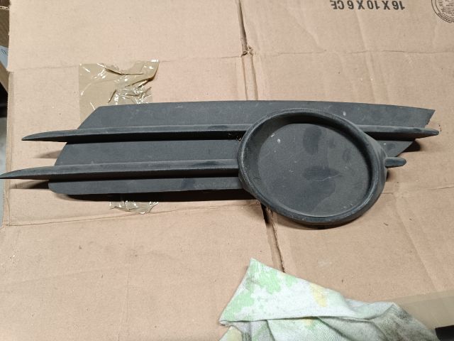 bontott OPEL CORSA D Bal első Lökhárító Díszléc