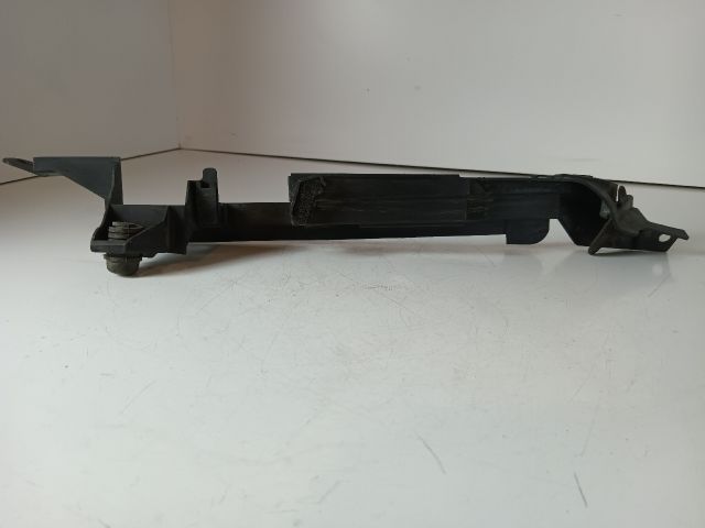 bontott OPEL CORSA D Bal első Oldal Lökhárító Tartó (Műanyag)