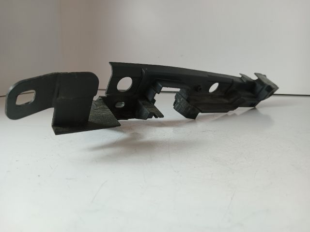 bontott OPEL CORSA D Bal első Oldal Lökhárító Tartó (Műanyag)