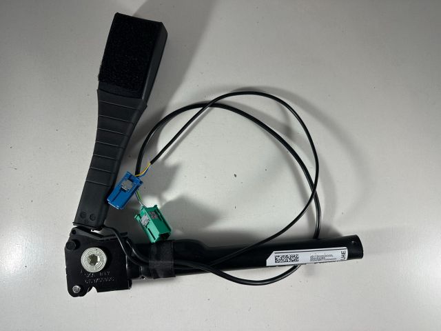 bontott OPEL CORSA D Bal első Övfeszítő