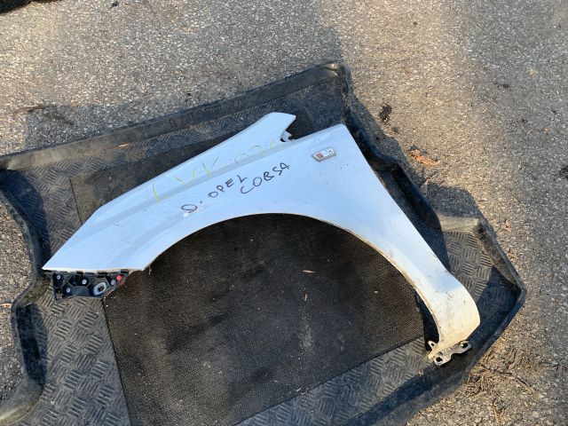 bontott OPEL CORSA D Bal első Sárvédő