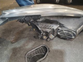 bontott OPEL CORSA D Bal Fényszóró