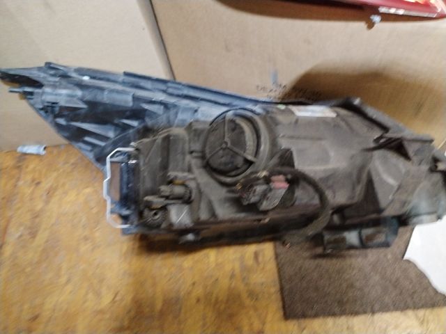 bontott OPEL CORSA D Bal Fényszóró