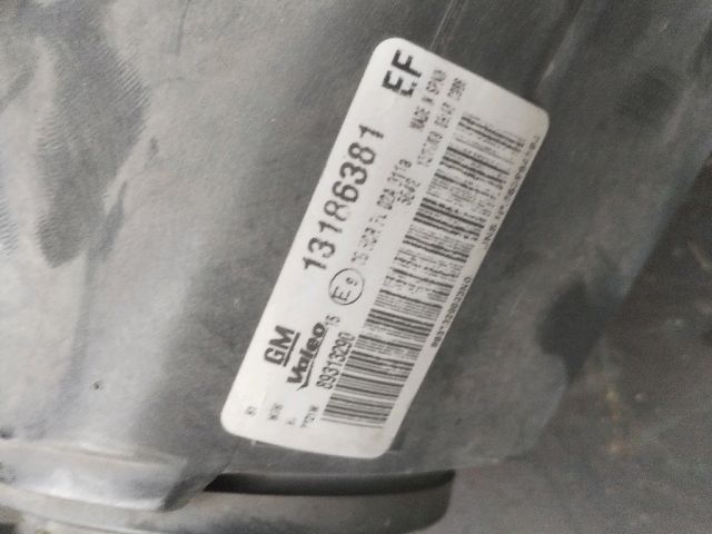 bontott OPEL CORSA D Bal Fényszóró