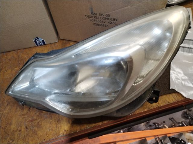 bontott OPEL CORSA D Bal Fényszóró