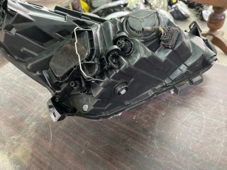 bontott OPEL CORSA D Bal Fényszóró