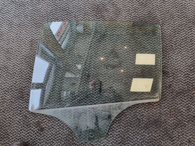 bontott OPEL CORSA D Bal hátsó Ablak