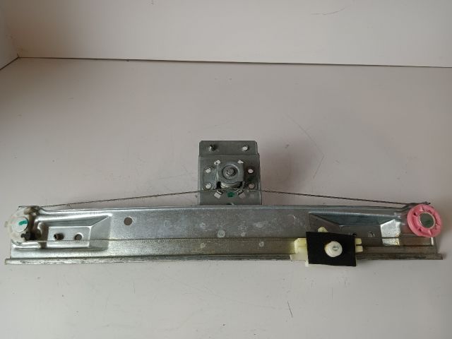bontott OPEL CORSA D Bal hátsó Ablakemelő Szerkezet (Mechanikus)