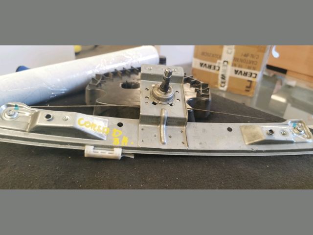 bontott OPEL CORSA D Bal hátsó Ablakemelő Szerkezet (Mechanikus)