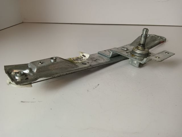 bontott OPEL CORSA D Bal hátsó Ablakemelő Szerkezet (Mechanikus)