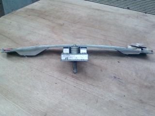 bontott OPEL CORSA D Bal hátsó Ablakemelő Szerkezet (Mechanikus)