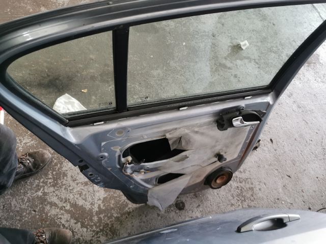 bontott OPEL CORSA D Bal hátsó Ajtó (Részeivel)