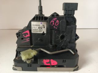 bontott OPEL CORSA D Bal hátsó Ajtózár