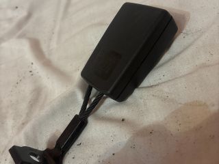 bontott OPEL CORSA D Bal hátsó Biztonsági Öv Csat