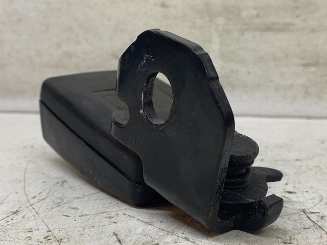 bontott OPEL CORSA D Bal hátsó Biztonsági Öv Csat