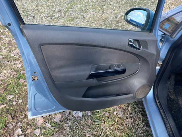 bontott OPEL CORSA D Bal hátsó Biztonsági Öv Csat