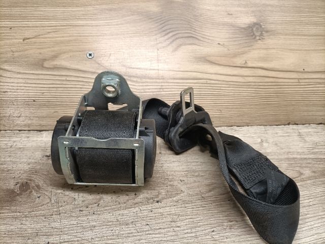 bontott OPEL CORSA D Bal hátsó Biztonsági Öv