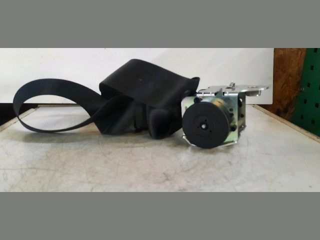 bontott OPEL CORSA D Bal hátsó Biztonsági Öv