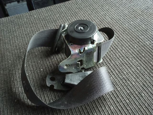 bontott OPEL CORSA D Bal hátsó Biztonsági Öv