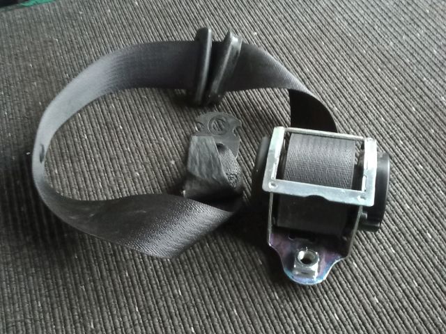 bontott OPEL CORSA D Bal hátsó Biztonsági Öv