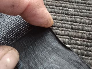 bontott OPEL CORSA D Bal hátsó Biztonsági Öv