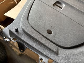 bontott OPEL CORSA D Bal hátsó Csomagtér Burkolat (Műanyag)