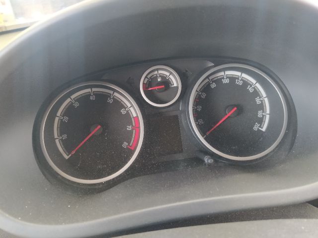 bontott OPEL CORSA D Bal hátsó Dobbetét (Kerékjárati, Műanyag)