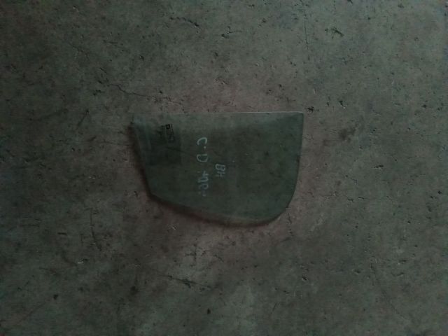 bontott OPEL CORSA D Bal hátsó Fixüveg (Ajtóban)