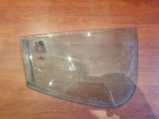 bontott OPEL CORSA D Bal hátsó Fixüveg (Ajtóban)