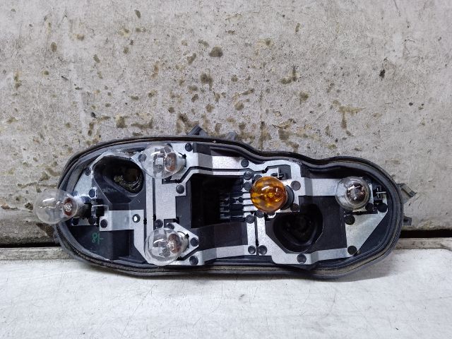 bontott OPEL CORSA D Bal Hátsó Lámpa Foglalat