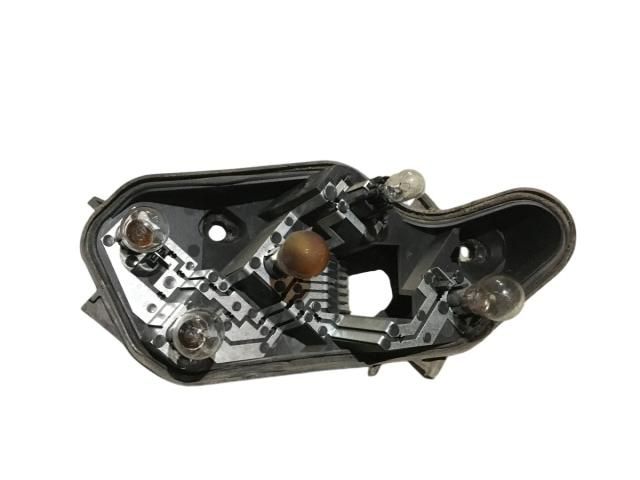 bontott OPEL CORSA D Bal Hátsó Lámpa Foglalat