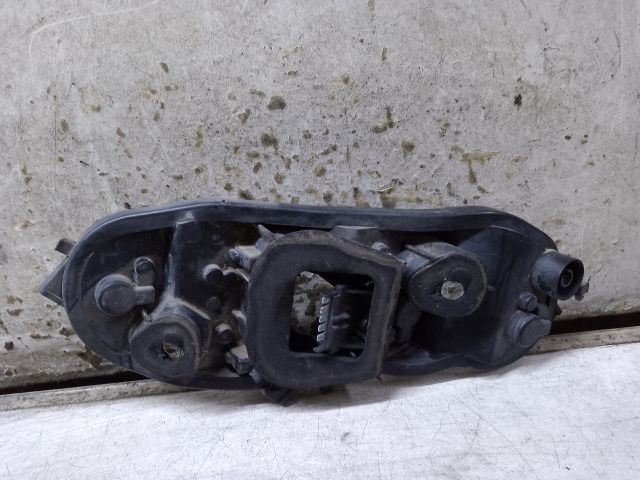 bontott OPEL CORSA D Bal Hátsó Lámpa Foglalat