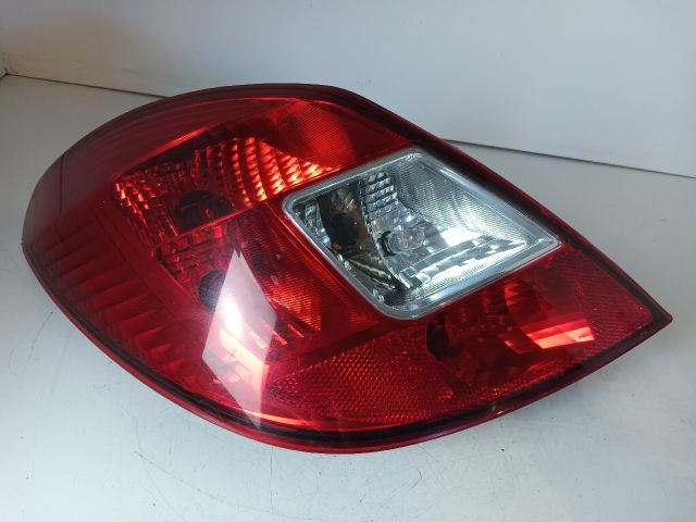 bontott OPEL CORSA D Bal Hátsó Lámpa