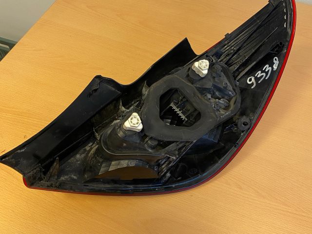 bontott OPEL CORSA D Bal Hátsó Lámpa