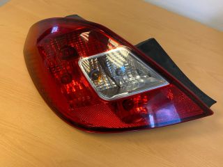 bontott OPEL CORSA D Bal Hátsó Lámpa