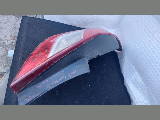 bontott OPEL CORSA D Bal Hátsó Lámpa